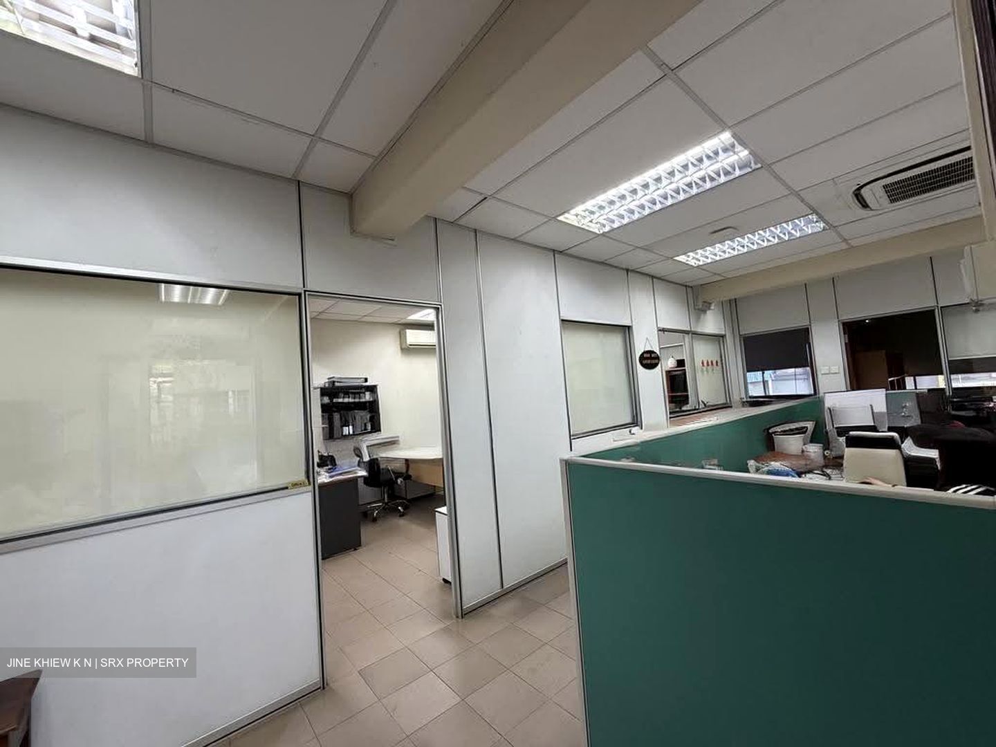 Tuas Avenue 16 (D22), Factory #608965441